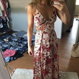 GORGEOUS MAXI DRESS